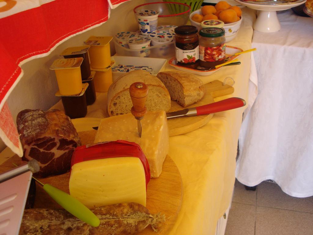 Da Giuse Bed & Breakfast Trebiano Luaran gambar